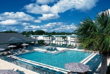 Holiday Inn Express International Drive pool